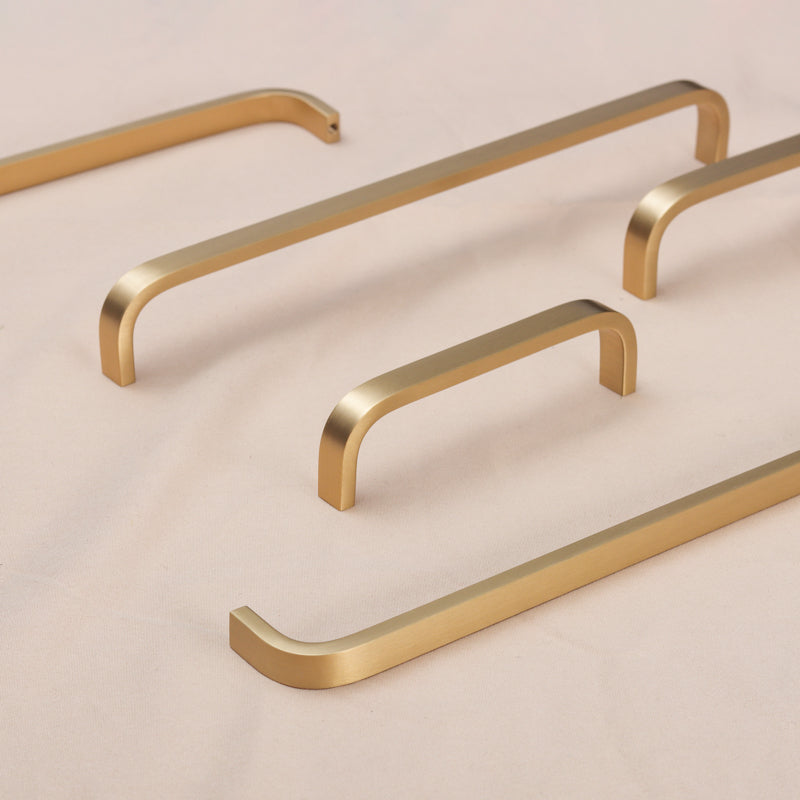 Arc Pull Handle Brass Preorder